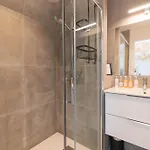 Apartmán 1 Min Walk From Opera - Ac - Authentic Parisian Experience ! *
