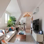 1 Min Walk From Opera - Ac - Authentic Parisian Experience ! *